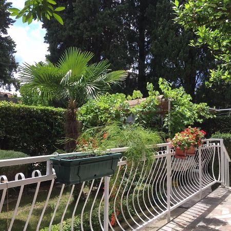 Garden Apartment Kaštela Exteriör bild