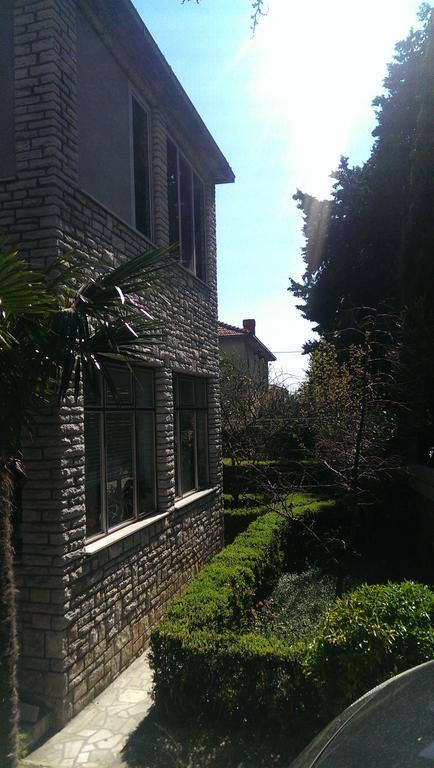 Garden Apartment Kaštela Rum bild